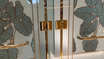 BẢN LỀ PHÒNG TẮM KÍNH BỊ XỆ, NGUYÊN NHÂN VÀ CÁCH KHẮC PHỤC